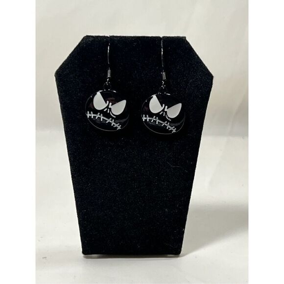 Jack Halloween Black Fish Hook Stud Earrings - Picture 1 of 2